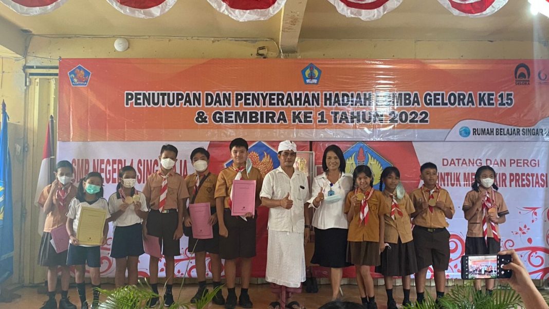 SD LAB Undiksha Juara Umum Gelora Ke-15