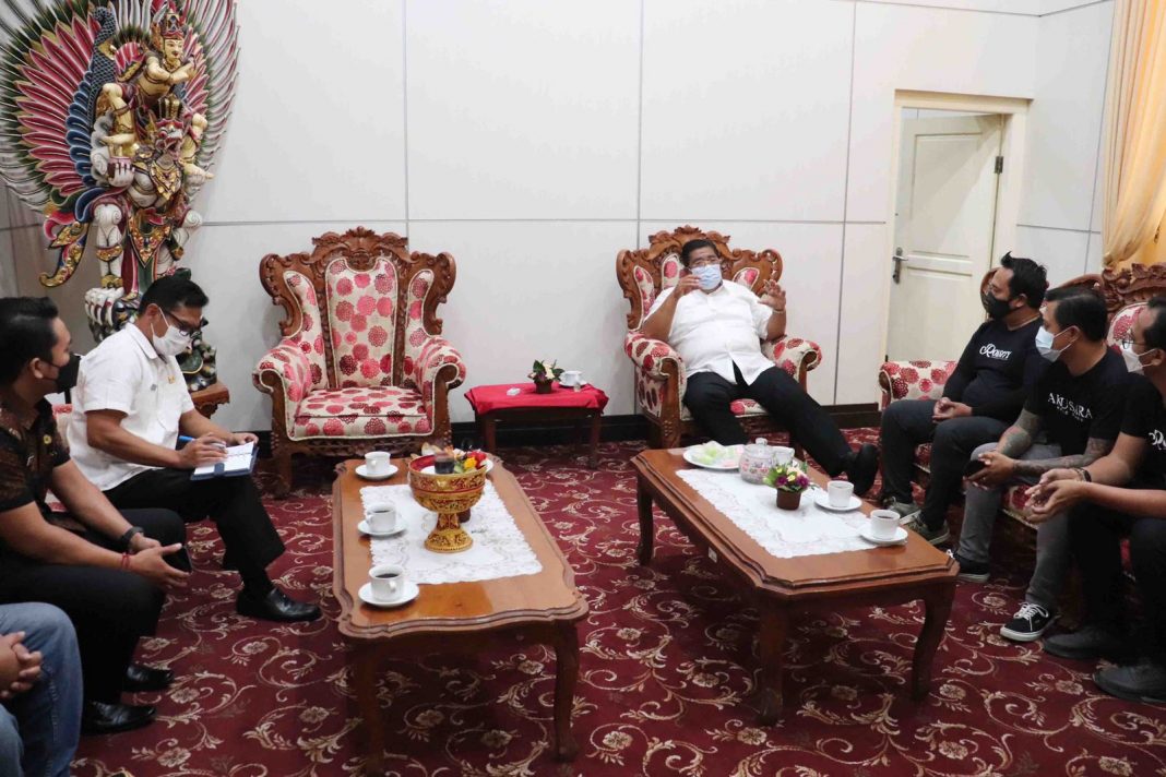 Bupati Buleleng Dorong Musik dan Musisi Buleleng untuk Semakin Bergeliat