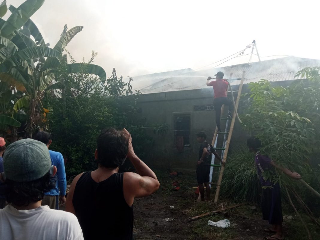 Ditinggal Mekiis, Rumah Ludes Terbakar