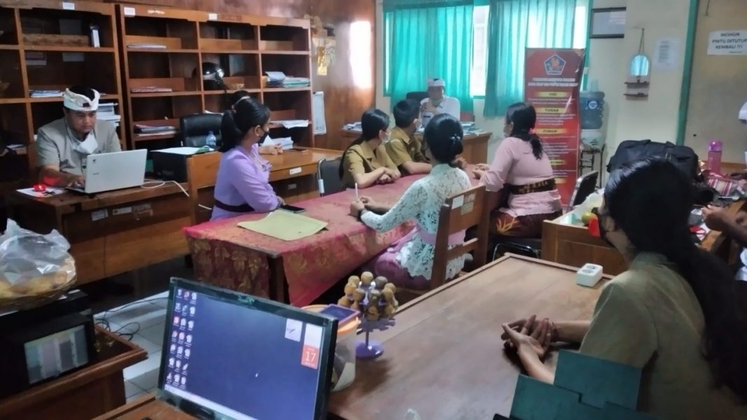 Tingkatkan Kompetensi, DAPD Buleleng Beri Bimtek Pengelola Perpustakaan