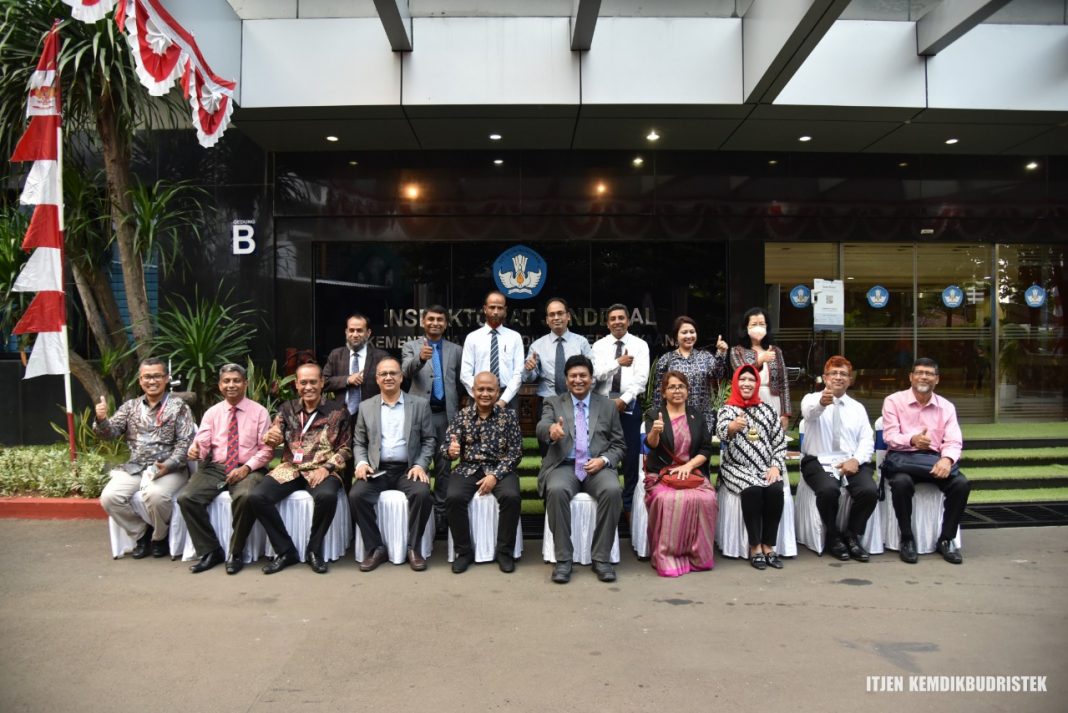 Kunjungi Itjen Kemendikbudristek, Delegasi Pemerintah Bangladesh Pelajari Audit Internal Sektor Publik