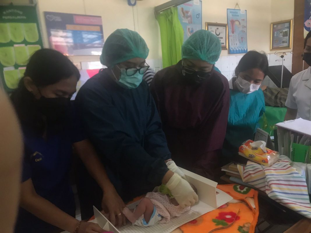 Puskesmas Buleleng II Tangani Persalinan Darurat di Pangkalan Ojek