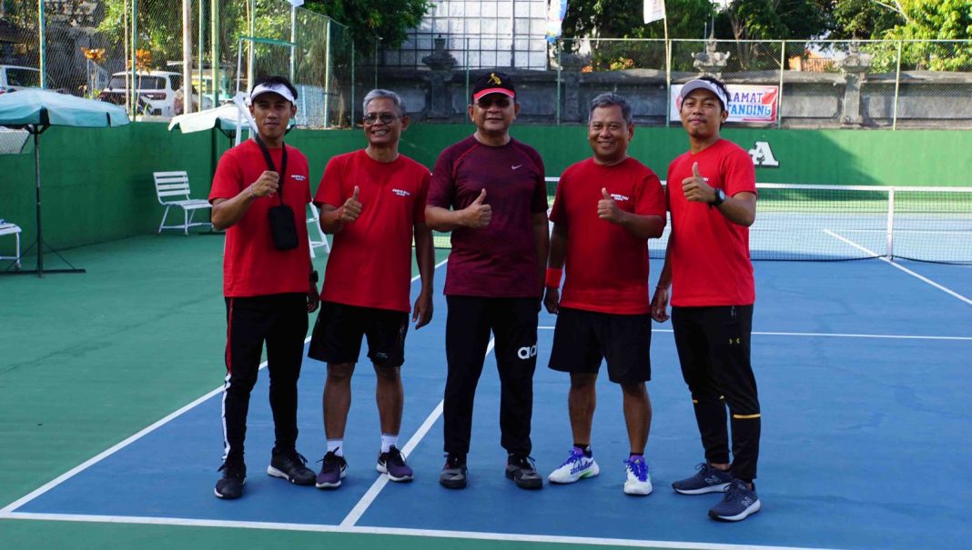 Pasca Pandemi, Wabup Sutjidra Harapkan Latih Tanding Tenis Lapangan Diperbanyak