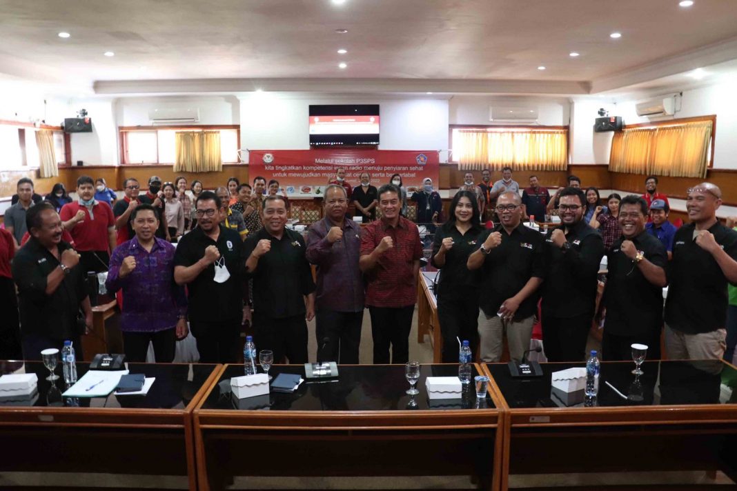 Pemkab Buleleng Dukung Radio Menjadi Lebih Profesional