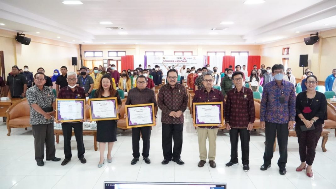 Buka Seminar Nasional, Cok Ace Ajak Masyarakat Untuk Mengenal Ciri-Ciri Keaslian Rupiah