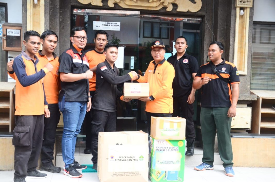 Percepat Penanganan PMK, Pemprov Bali Distribusi 19 Ribu Desinfektan ke Seluruh Kabupaten