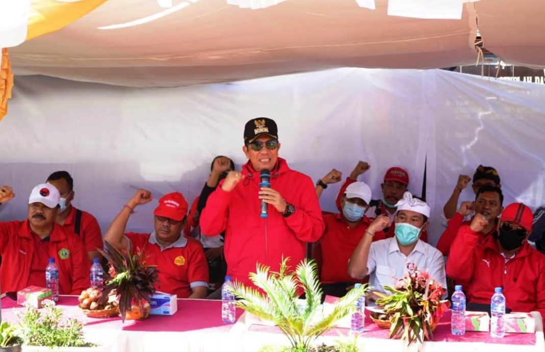 Bupati Sanjaya Optimis Sepak Bola di Tabanan Kembali Menggeliat