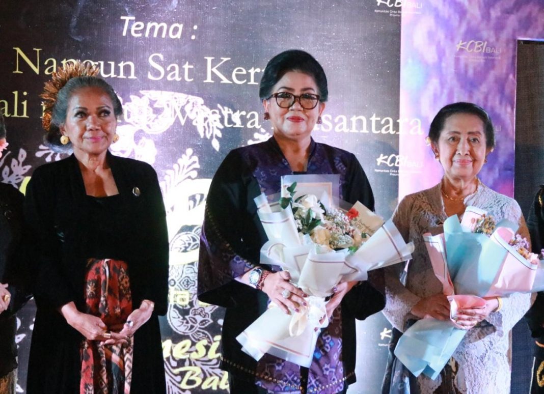 Hadiri Ulang Tahun KCBI, Ini Harapan Ny. Putri Koster