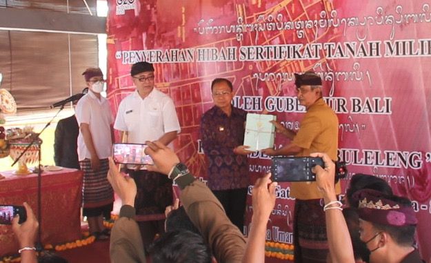 Pemprov Bali Hibahkan 2 Hektar Lebih Tanah ke Desa Adat Buleleng