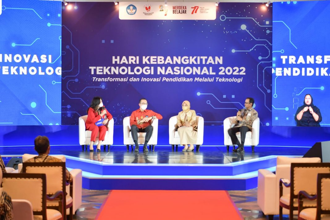 Pendidikan Indonesia Pulih Lebih Cepat dan Bangkit Lebih Kuat dengan Dukungan Teknologi