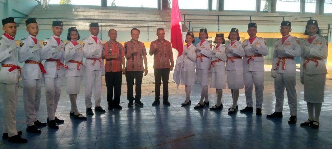 Kukuhkan Paskibra Tingkat Kabupaten, Bupati Belu Minta Jaga Kondisi Untuk Tampil Maksimal Pada Perayaan HUT RI Ke-77