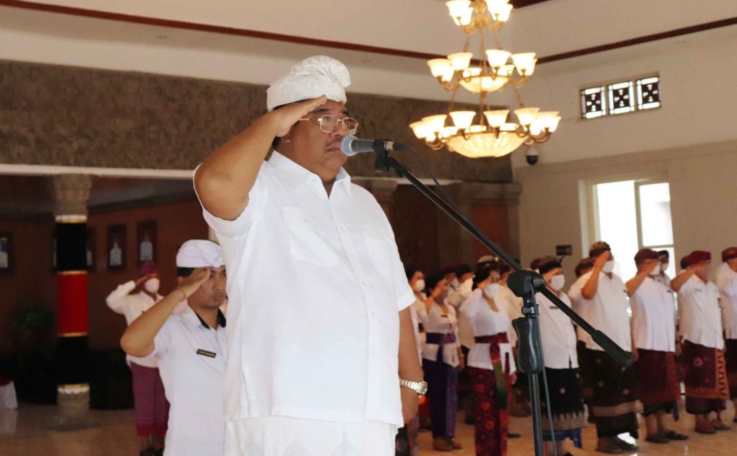Peringati 64 Tahun Provinsi Bali, Bupati Ajak Masyarakat Sukseskan Visi Nangun Sat Kerthi Loka Bali