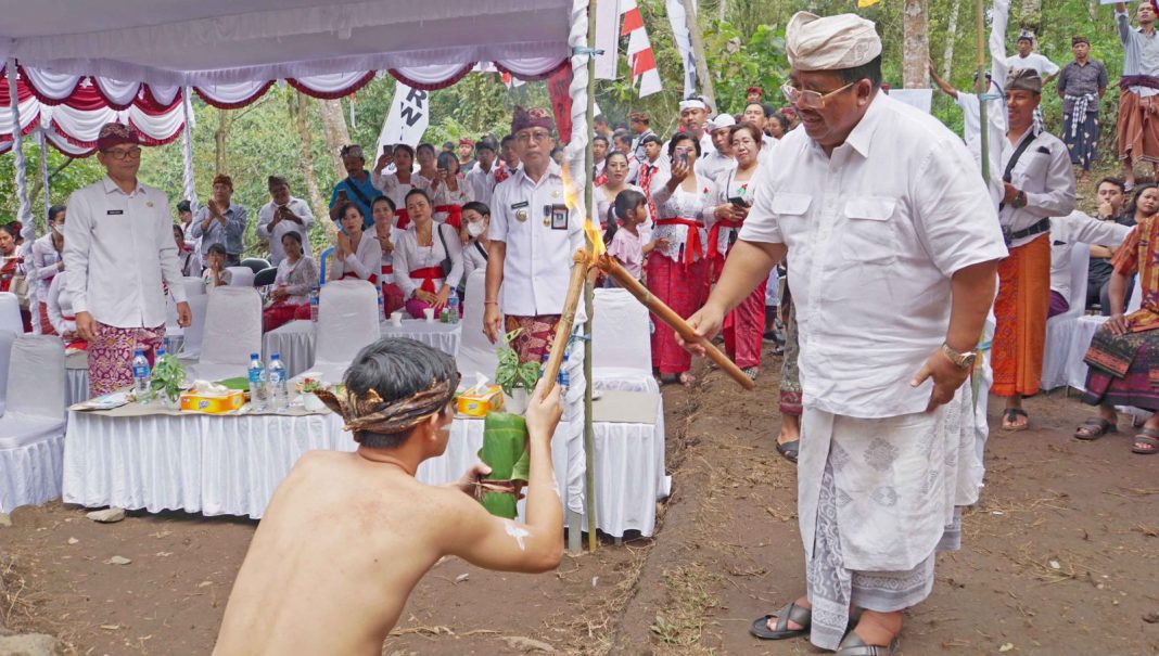 Bupati Buleleng Tekankan Pentingnya Kolaborasi Dalam Pengembangan Wisata di Desa
