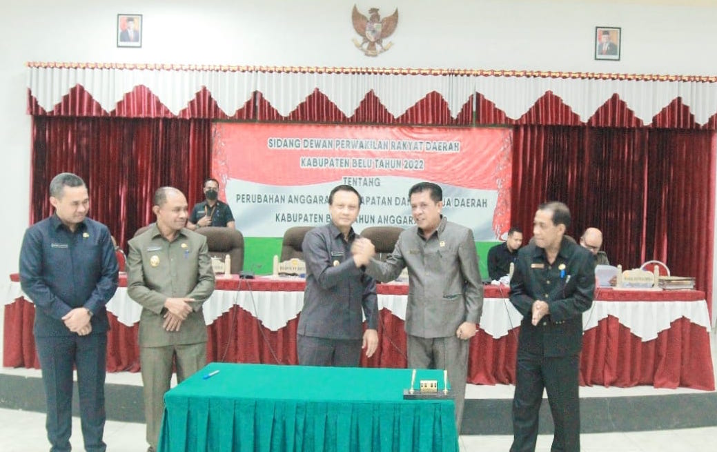 Setujui Pengajuan Pinjaman Daerah, Epy Nahak Dan Bupati Belu Teken KUA PPAS Perubahan APBD TA 2022