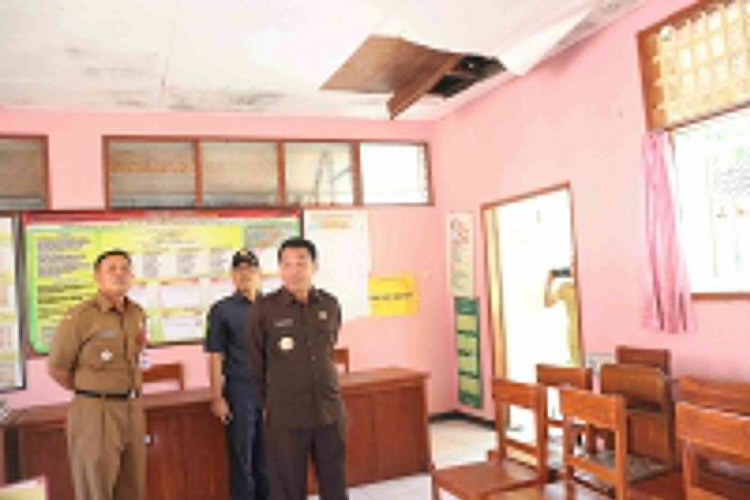 Penjabat Bupati Buleleng Upayakan Penataan Kantor Kelurahan di Tahun 2023