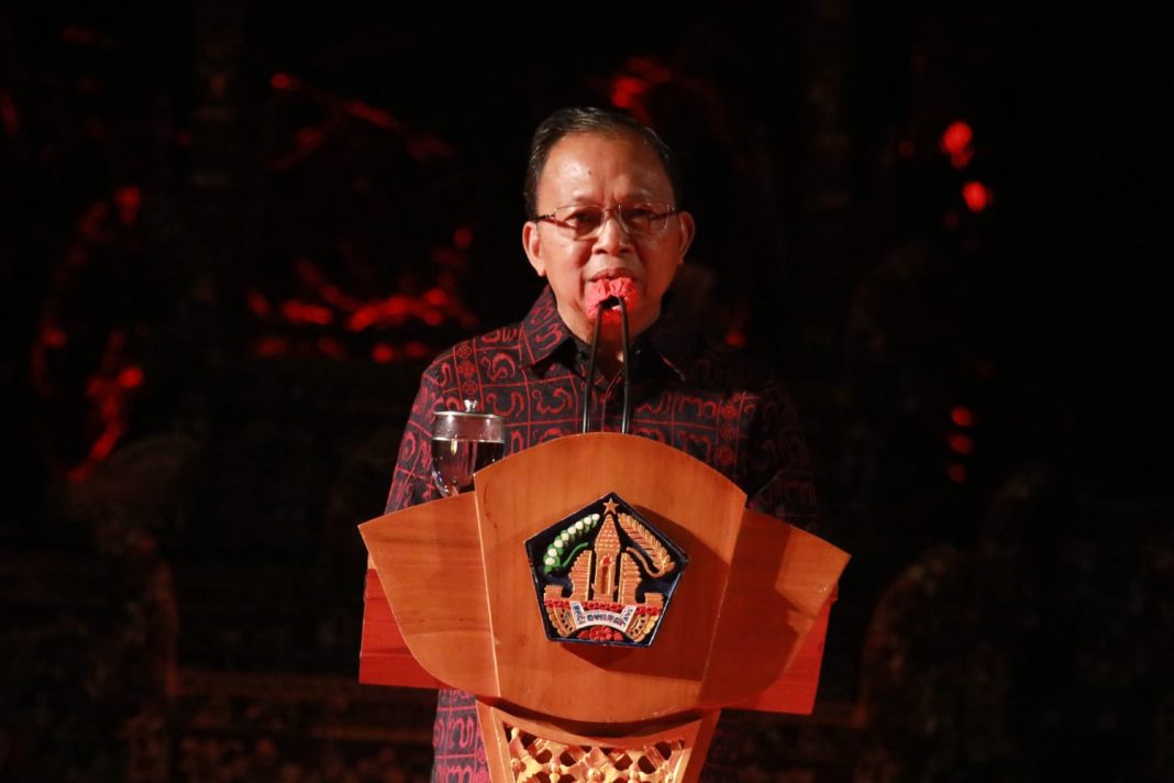 Gubernur Koster Secara Resmi Menutup Festival Seni Bali Jani IV Tahun 2022