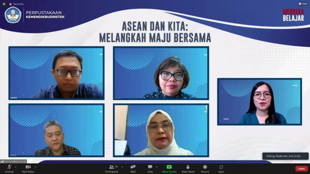 Kemendikbudristek Sosialisasikan Buku Pengajaran ASEAN bagi Pendidikan Dasar dan Menengah