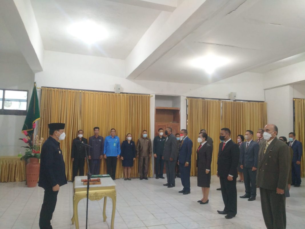 Lantik Dan Mutasi 22 Pejabat Eselon 2, Bupati Belu Minta Beri Pelayanan Maksimal Untuk Masyarakat Walau Akan Pakai Perbup