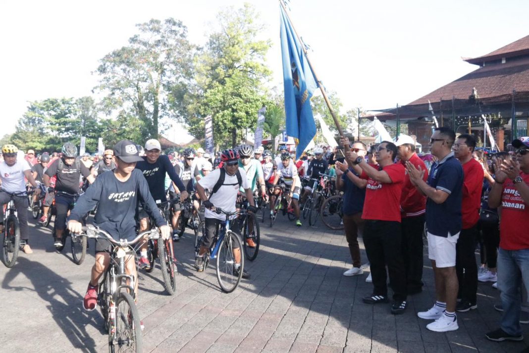 Bupati Sanjaya Buka Jongta Fest Fun Bike 2022