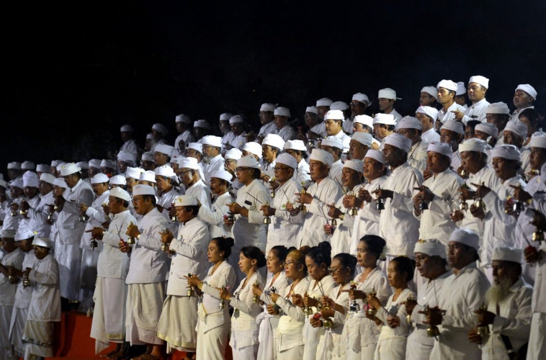 Ribuan Rohaniawan Hindu Berdoa Khusuk untuk Kesuksesan KTT G-20