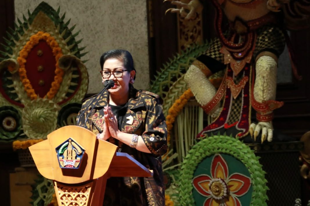 TP PKK Bali Sinergi dengan Organisasi Wanita Gelar Seminar “Sekolah Menjadi Ibu”