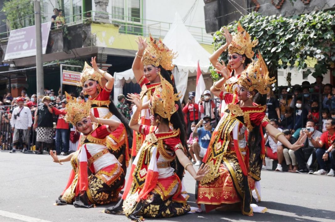 Parade Budaya Nusantara Semarak HUT ke-529 Kota Tabanan Jayaning Singasana, Sukses Getarkan Tabanan