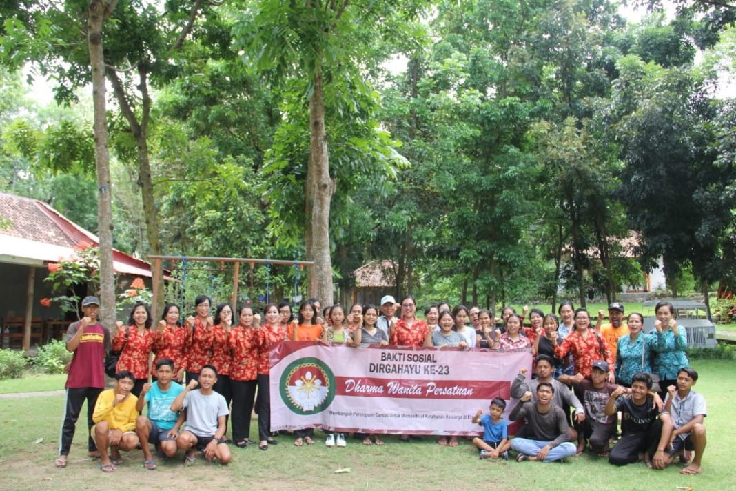 Ketua DWP Buleleng Minta Anak-anak Panti Selalu Beryukur, Disiplin dan Saling Peduli Demi Kerukunan