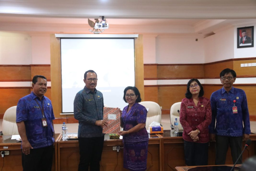 Sebanyak 24 Sekolah di Buleleng Ditetapkan Sebagai Sekolah Adiwiyata Kabupaten Tahun 2022