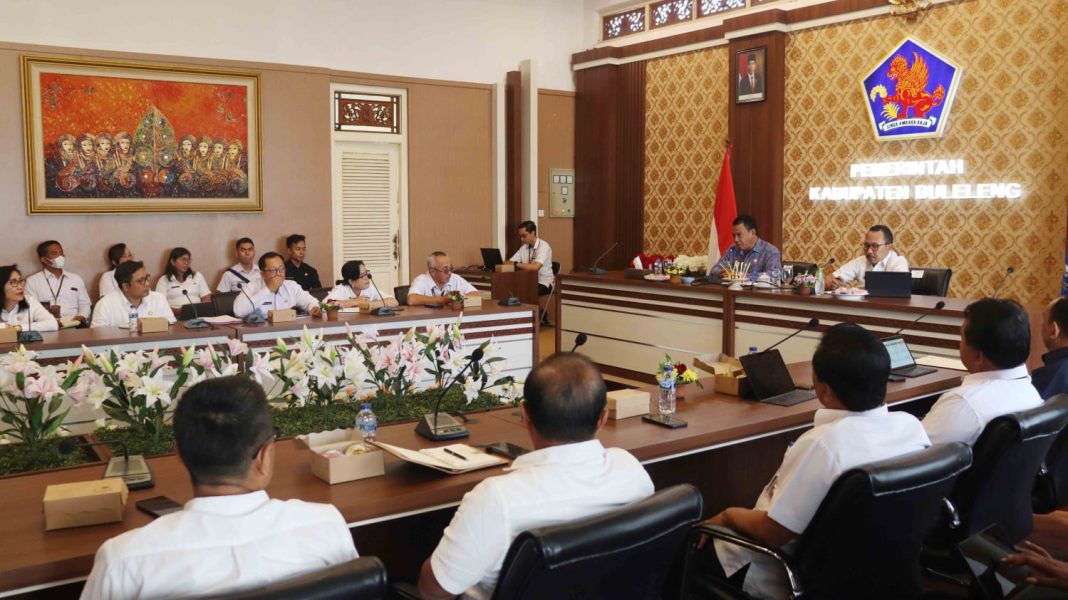 PJ Bupati Lihadnyana Terus Intensifkan Elektronifikasi Transaksi Keuangan di Buleleng
