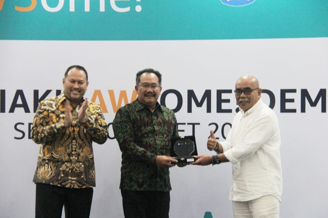 Dukung Merdeka Belajar, Diskominfos Bali Sabet Digital Innovation Leader Award dari Kemendikbud Ristek RI