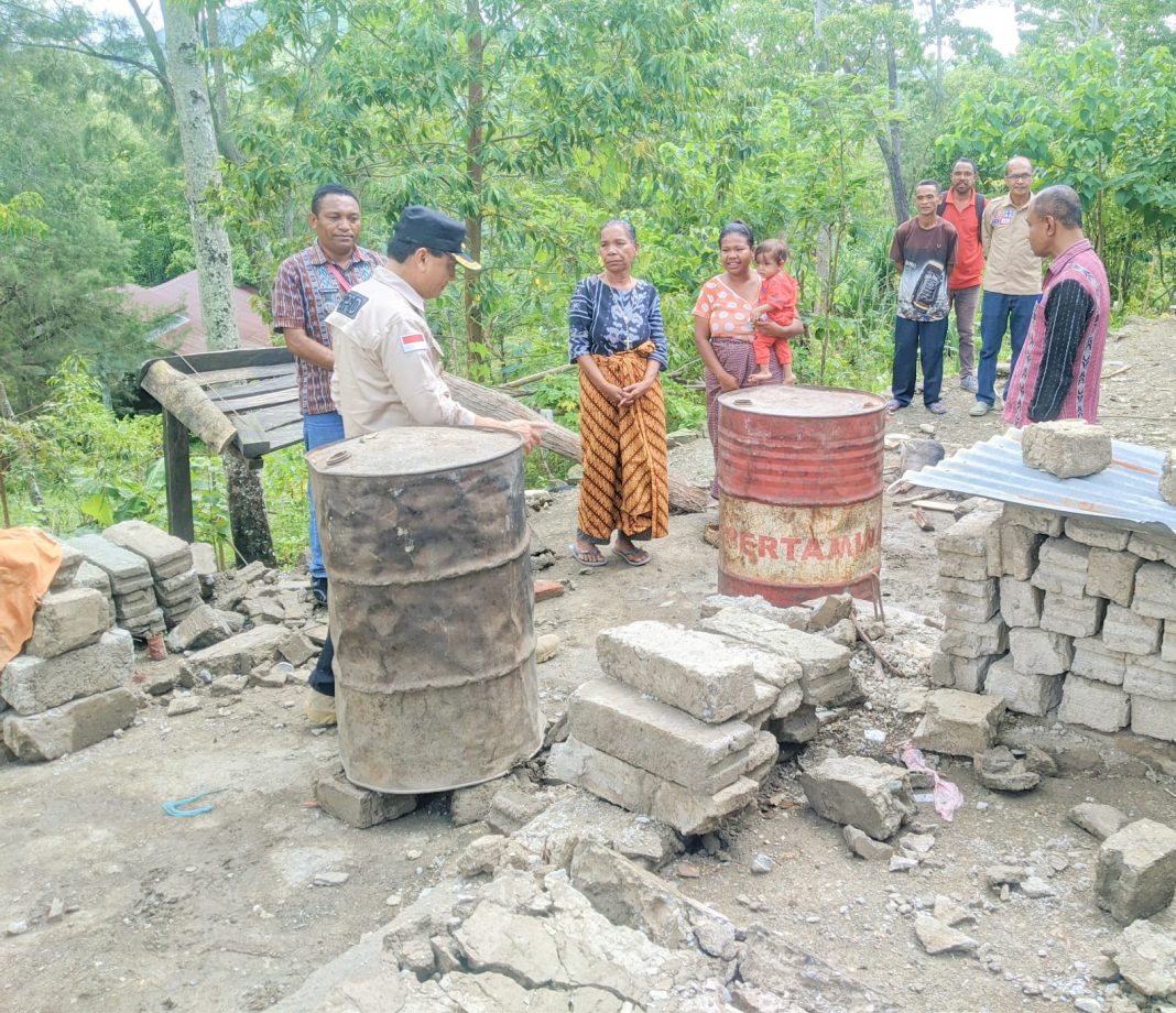 Berikan Anggaran Penanganan Darurat, Bupati dan Wabup Belu Turun dan Evaluasi di Tengah Masyarakat Terdampak Bencana Alam Lamaknen Selatan