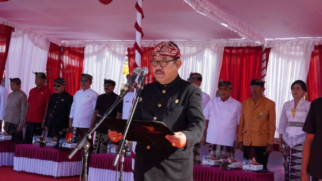 Wagub Cok Ace Pimpin Upacara Peringatan Hari Jadi ke-252 Kota Gianyar Tahun 2023