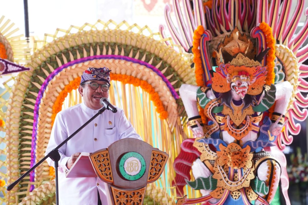 Wagub Cok Ace Harapkan Pelayanan BPD Bali Cabang Seririt Makin Bermutu