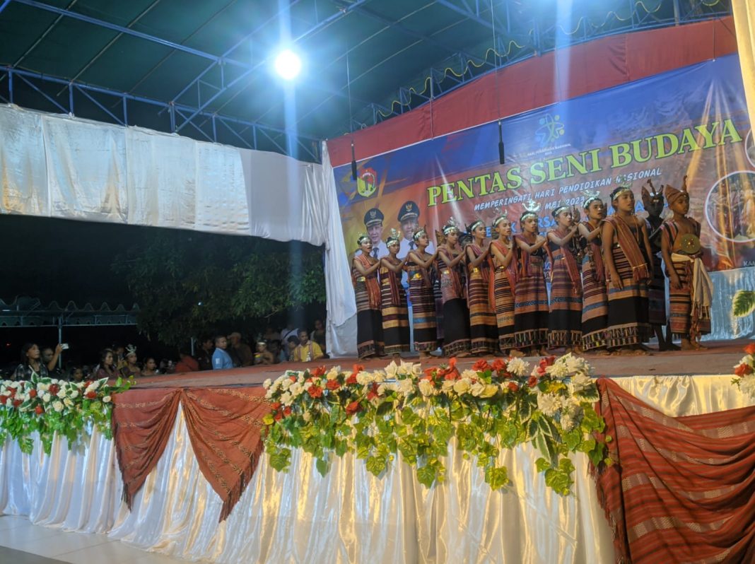 Peringati Hardiknas 2023, Pemkab Belu Gelar Lomba Likurai, Tebe dan Musikalisasi Puisi