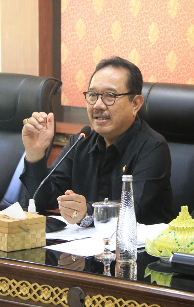 Wagub Cok Ace Gelar Rapat Evaluasi Tata Kelola Pariwisata