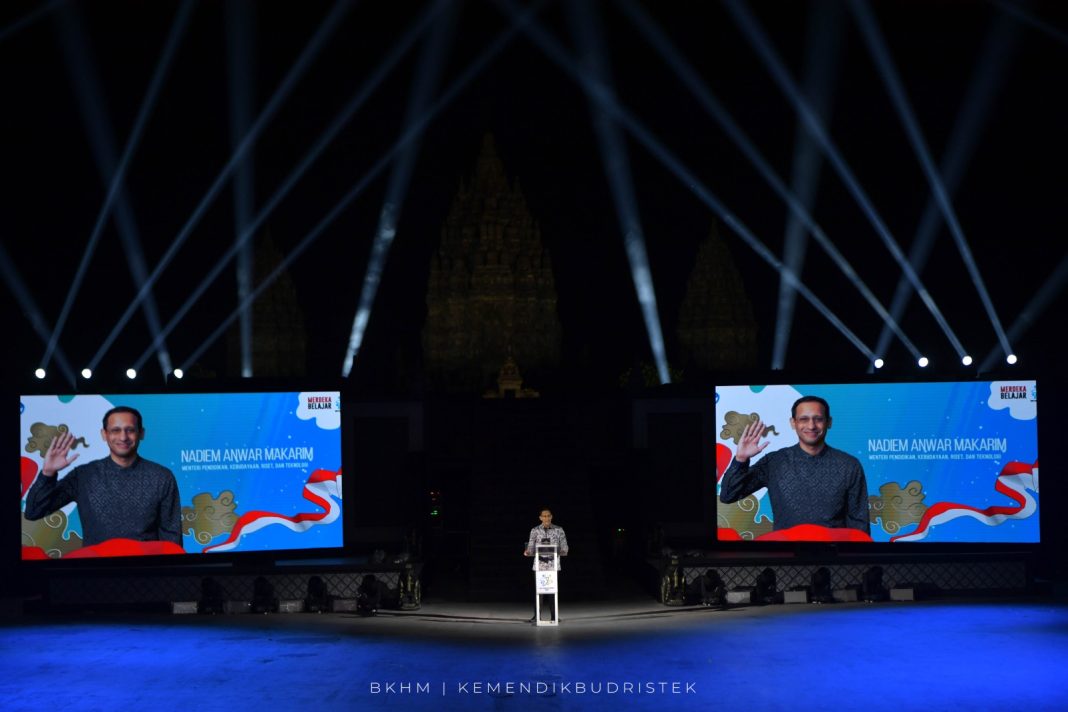 Rayakan Malam Puncak Hardiknas 2023, Mendikbudristek Kukuhkan Bulan Mei sebagai Bulan Merdeka Belajar