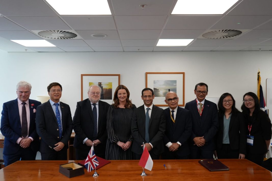 Mendikbudristek Gaungkan Kolaborasi Merdeka Belajar Kampus Merdeka dengan Industri dan Perguruan Tinggi di Inggris