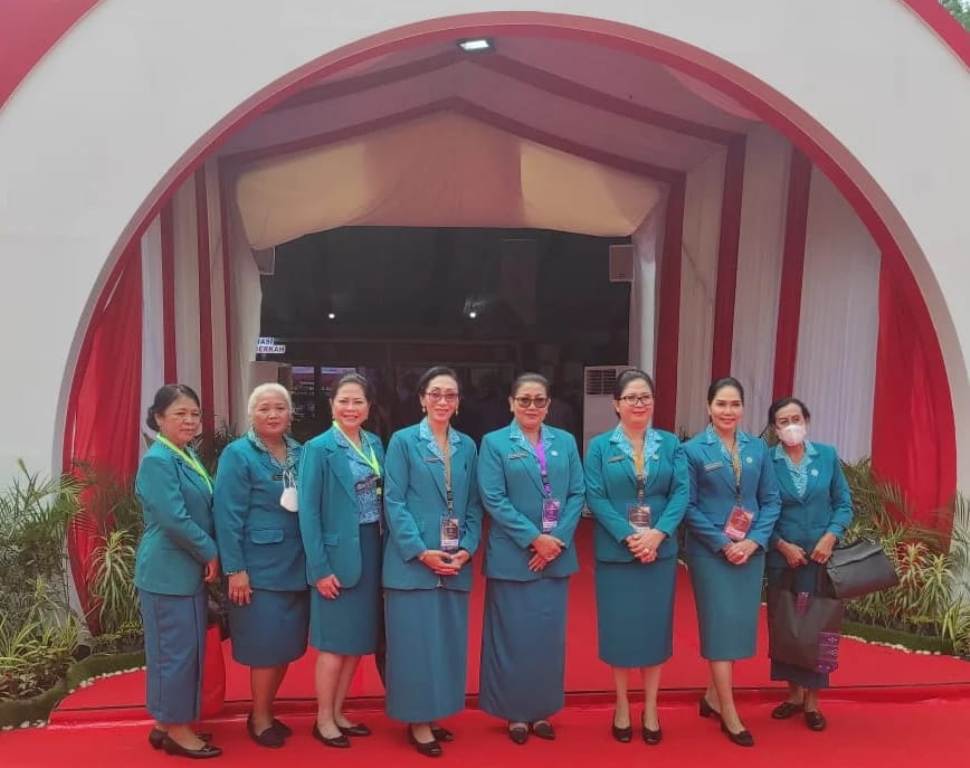 Ny. Rai Wahyuni Sanjaya Hadiri Peringatan HKG ke-51 di Medan