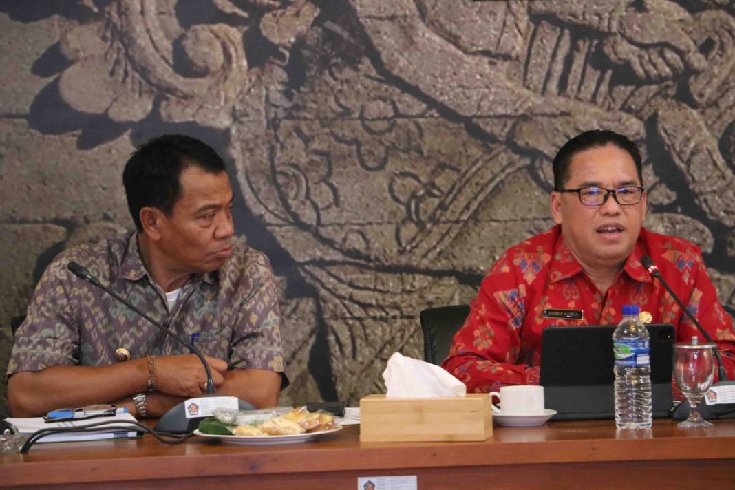 Inginkan Pembentukan Ranperda Sesuai Regulasi, Lihadnyana Undang Direktur Produk Hukum Dirjen Otda