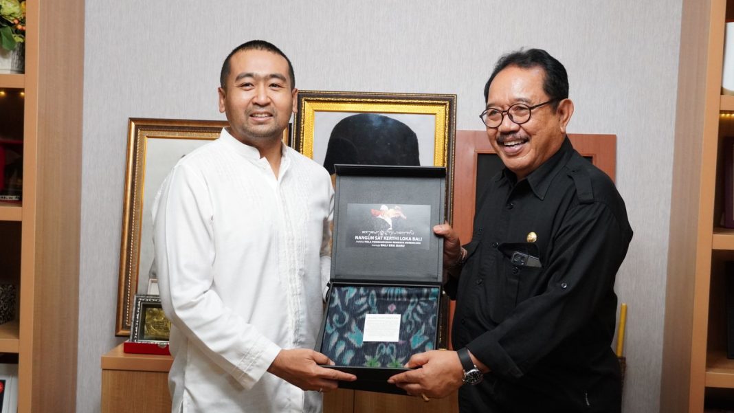 Kunker ke Sumbar, Wagub Cok Ace Disambut Wagub Audy Joinaldy