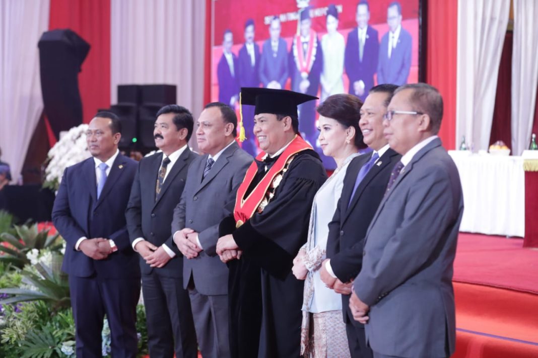 Kepala BNN RI Dikukuhkan Menjadi Guru Besar STIK, Begini Orasi Ilmiahnya