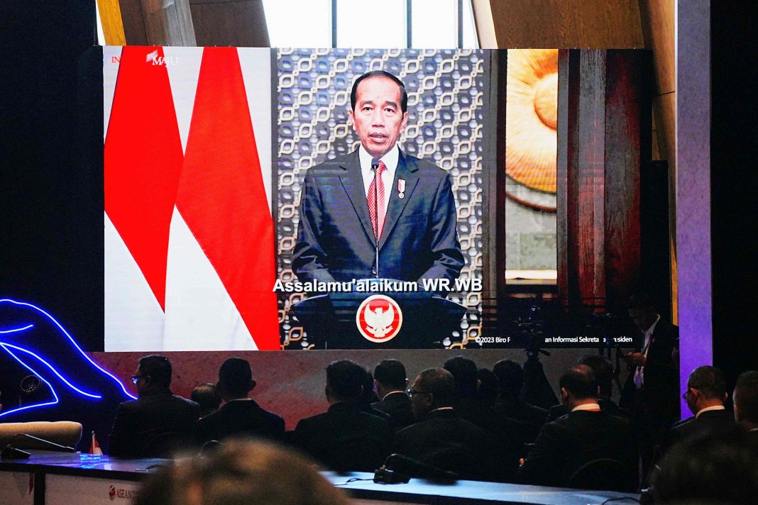 Buka AMMTC ke-17 di Labuan Bajo, Presiden Joko Widodo Tekankan Penanganan Adaptif dalam Berantas TPPO, Terorisme dan Perdagangan Gelap Narkoba