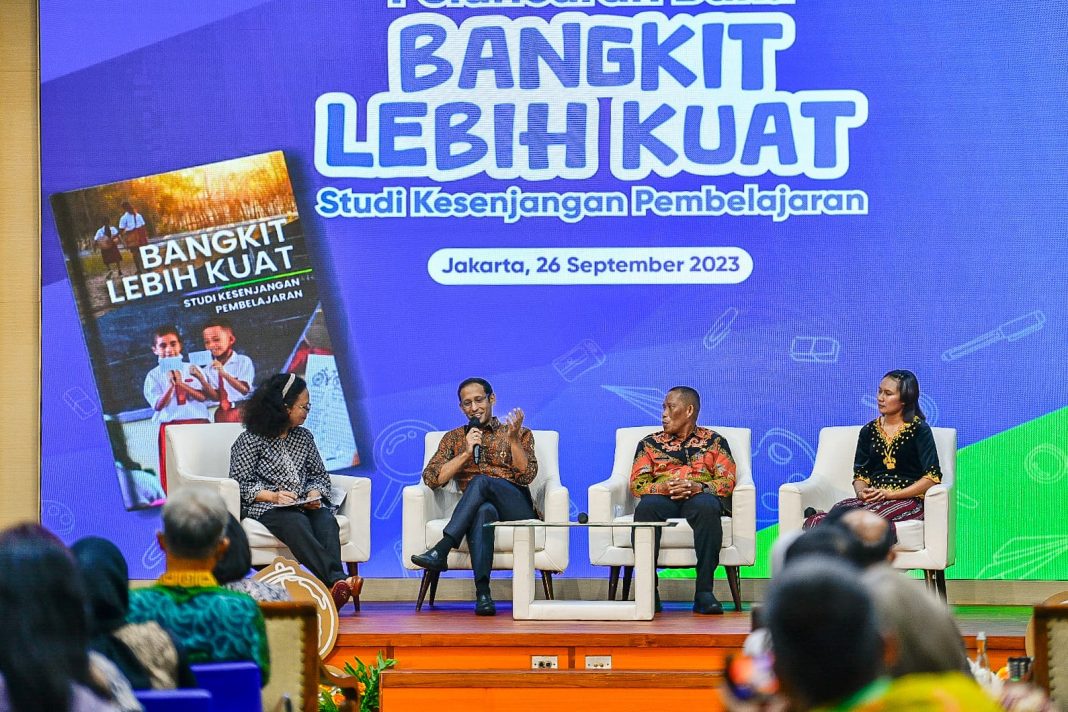 Buku “Bangkit Lebih Kuat”, Sebuah Catatan Upaya Pemulihan Pembelajaran di Indonesia