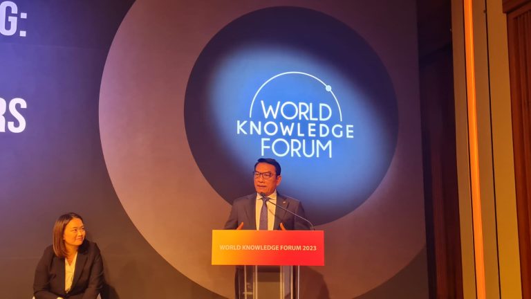 Di Forum Pengetahuan Dunia, Moeldoko : Indonesia Siap Menghadapi Ketidakpastian Global