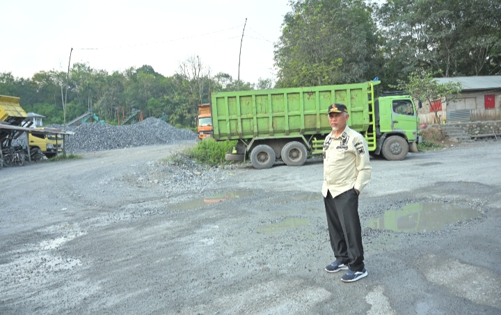 Jalan Penghubung Payakumbuh-Lintau Rusak, Gubernur Sumbar Akan Perbaiki