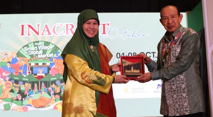 Harneli Mahyeldi: Minangkabau Heritage Sebagai Ajang Promosi Produk Unggulan Sumatra Barat.