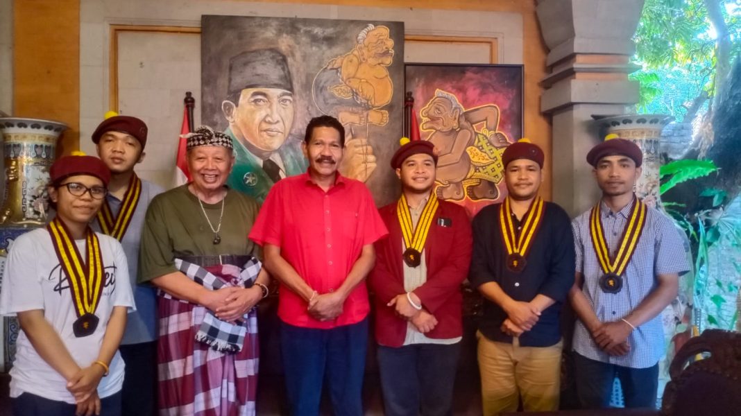 Sukseskan KSN, PMKRI bertemu Penglingsir Puri Satria, Tjok Ratmadi