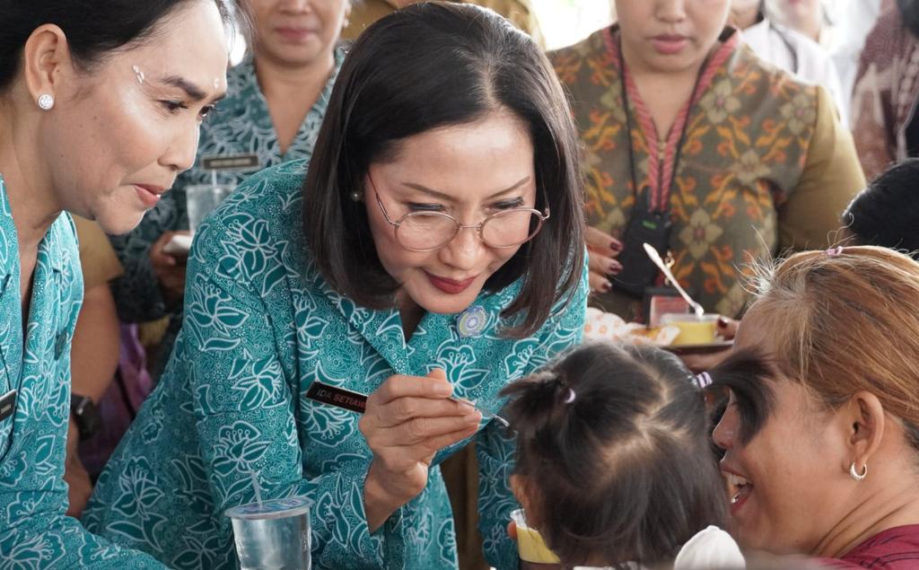 Kawal Balita Bebas Stunting, Penjabat Ketua TP PKK Bali Ny. drg. Ida Mahendra Jaya Sambangi Kabupaten Jembrana