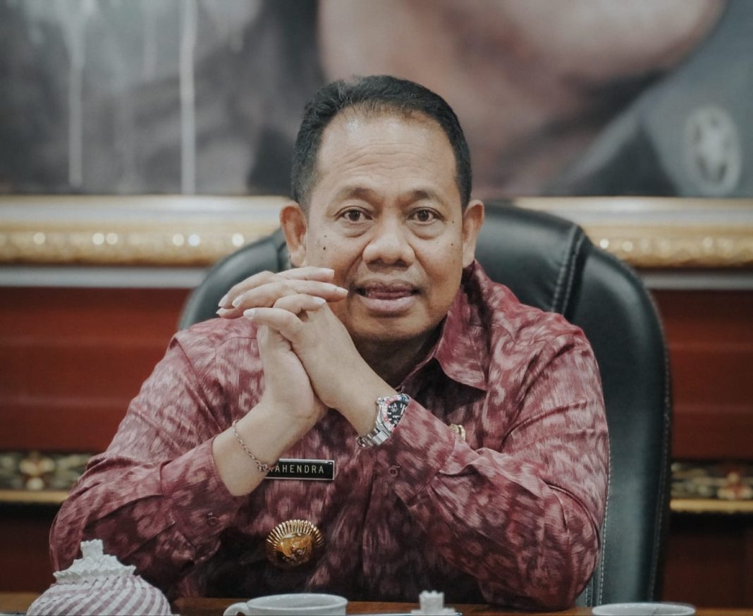 PJ. Gubernur Bali Apresiasi Kepedulian LSM Jaga Kebersihan Sungai di Bali