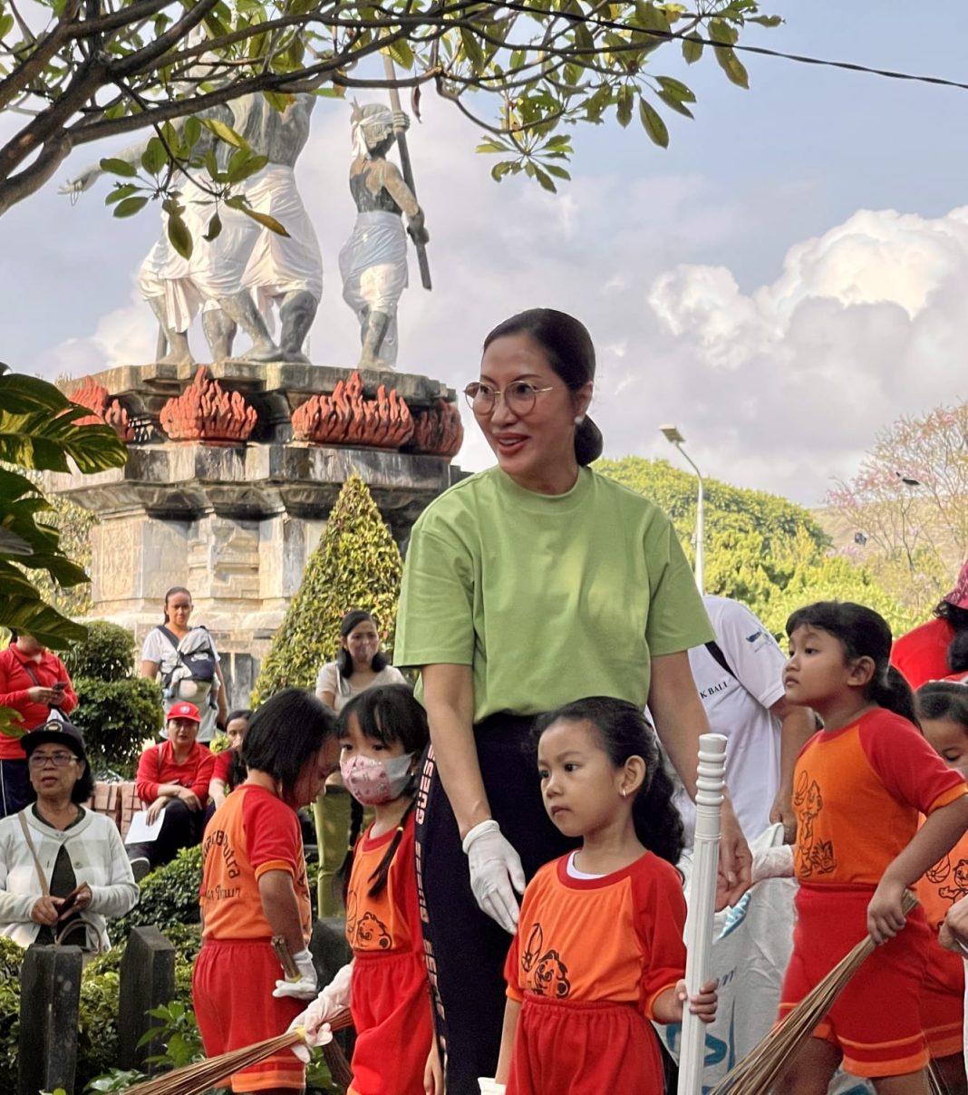 Sasar Anak TK, TP PKK Bali Gelar Edukasi Pungut dan Pilah Sampah